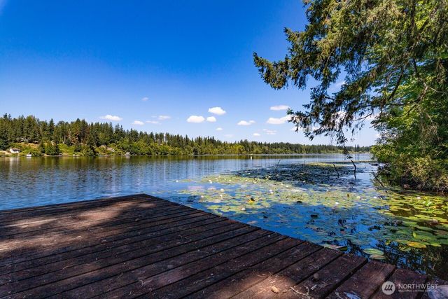 34304 Thomas Road E, Eatonville, WA 98328