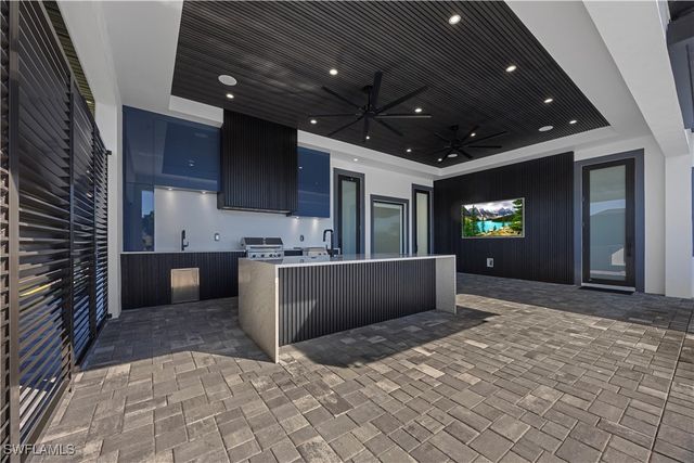 2507 Gleason PKWY, Cape Coral, FL 33914