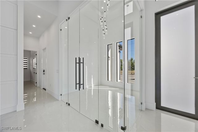 2507 Gleason PKWY, Cape Coral, FL 33914