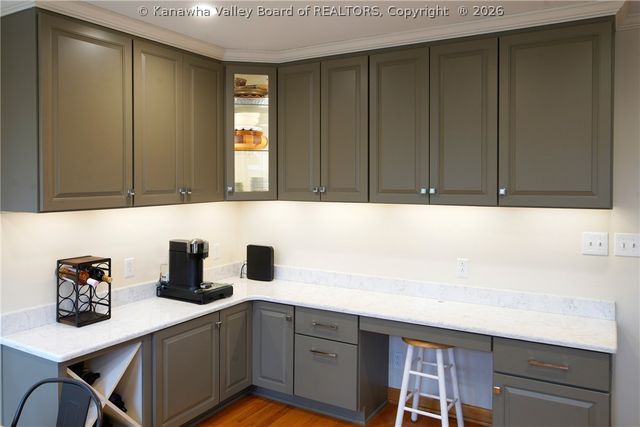 1419 Nottingham Road, Charleston, WV 25314