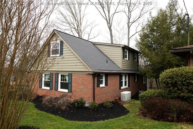 1419 Nottingham Road, Charleston, WV 25314