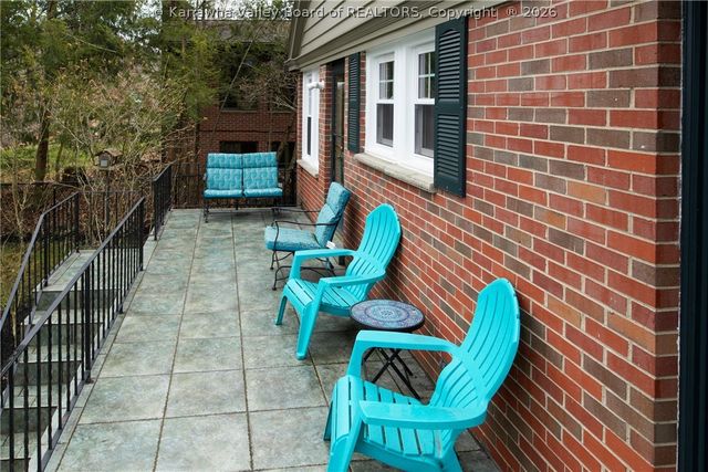 1419 Nottingham Road, Charleston, WV 25314