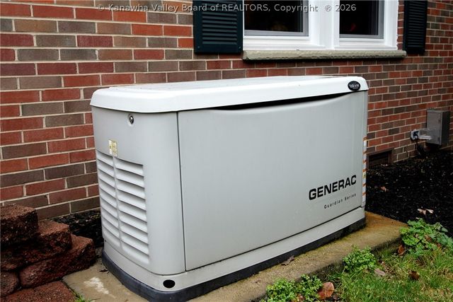 1419 Nottingham Road, Charleston, WV 25314