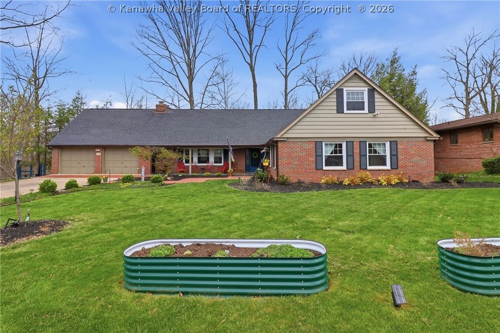 1419 Nottingham Road, Charleston, WV 25314