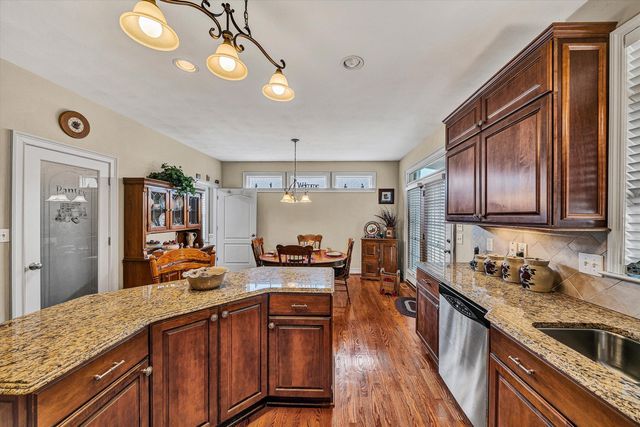 2839 MATTHEW DR, Vinton, VA 24179