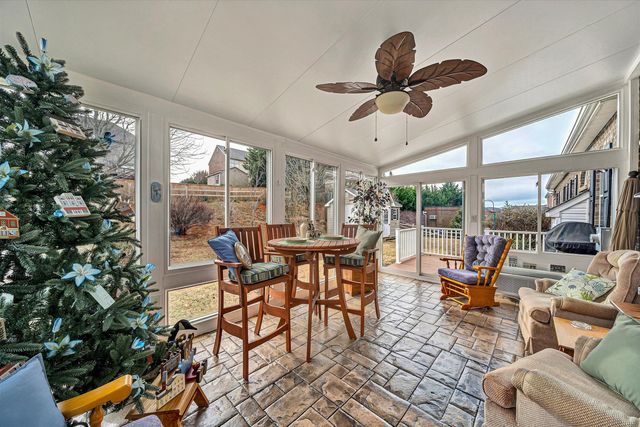 2839 MATTHEW DR, Vinton, VA 24179