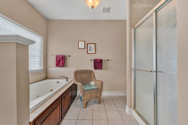 2839 MATTHEW DR, Vinton, VA 24179