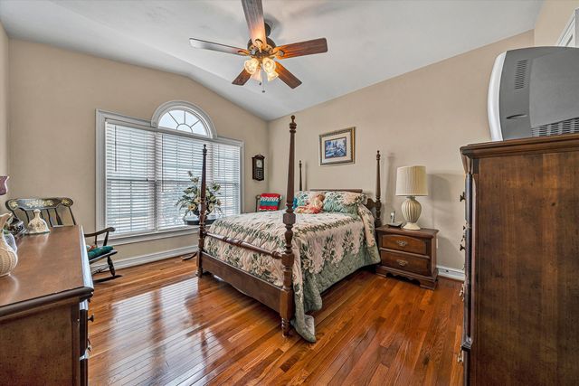 2839 MATTHEW DR, Vinton, VA 24179