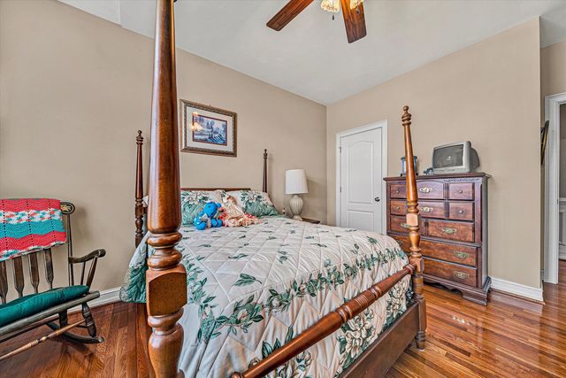 2839 MATTHEW DR, Vinton, VA 24179