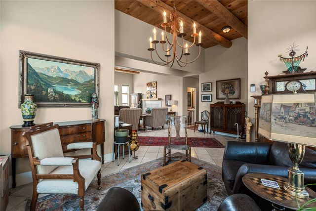 4398 Laughing Crow Lane, Santa Fe, NM 87507
