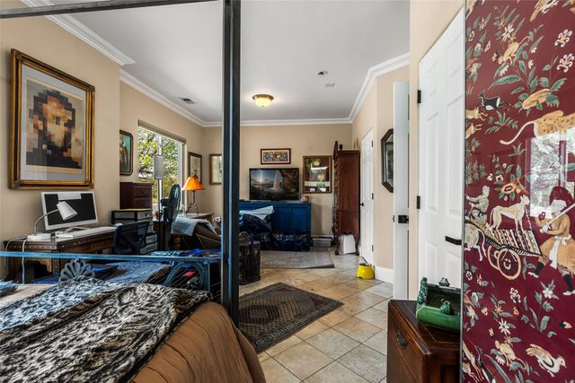 4398 Laughing Crow Lane, Santa Fe, NM 87507