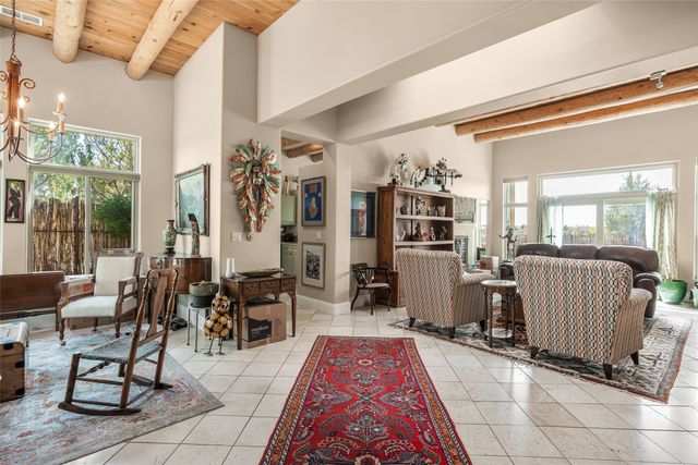 4398 Laughing Crow Lane, Santa Fe, NM 87507