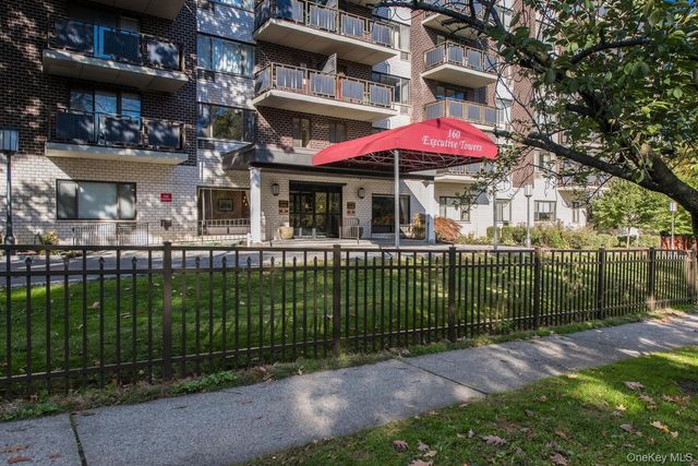 160 Academy Street 10N, Poughkeepsie, NY 12601
