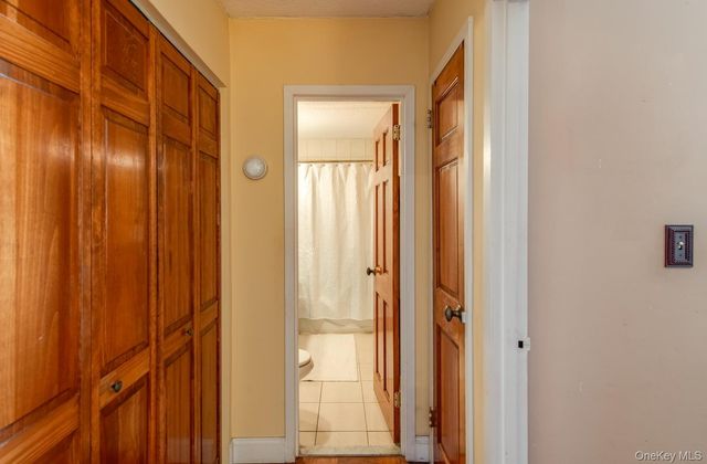 160 Academy Street 10N, Poughkeepsie, NY 12601