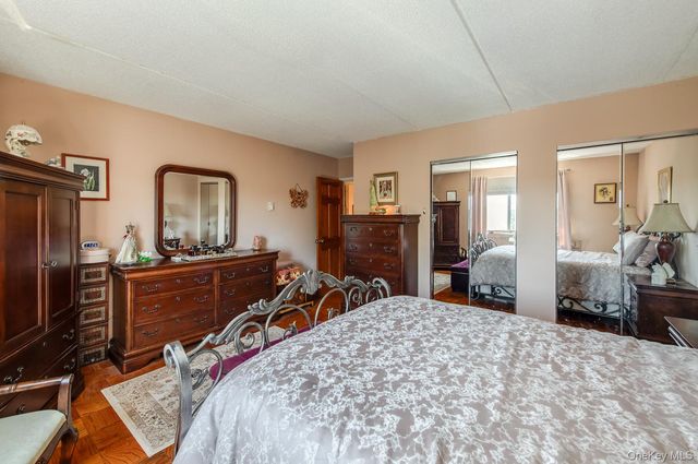 160 Academy Street 10N, Poughkeepsie, NY 12601
