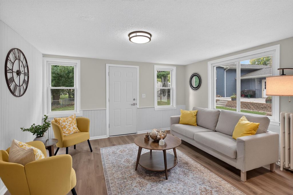 115 23rd Avenue S, South Saint Paul, MN 55075 — photo 2