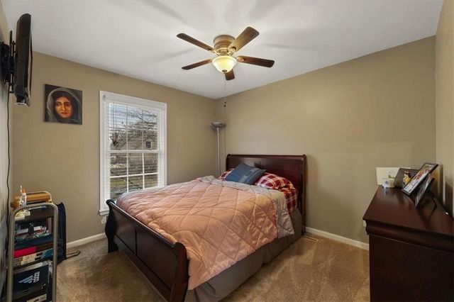 16008 W 139th Terrace, Olathe, KS 66062