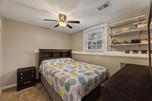 16008 W 139th Terrace, Olathe, KS 66062