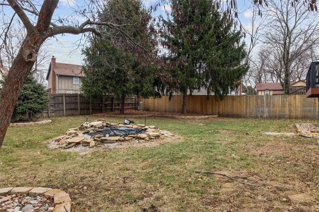 16008 W 139th Terrace, Olathe, KS 66062