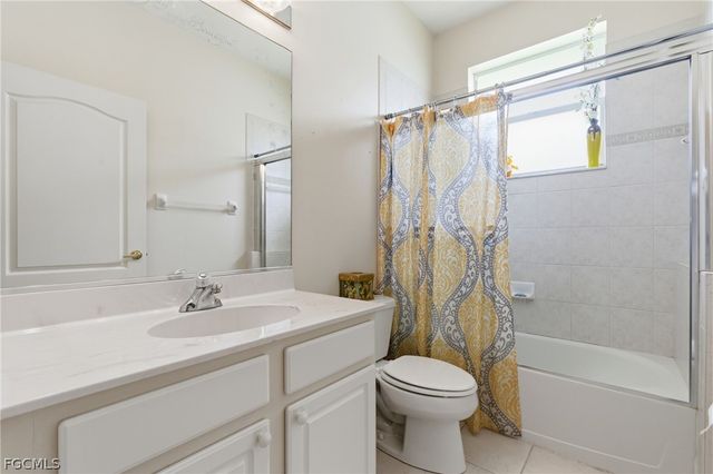 2103 NE 5th TER, Cape Coral, FL 33909