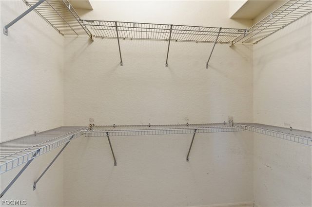 2103 NE 5th TER, Cape Coral, FL 33909