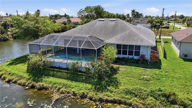 2103 NE 5th TER, Cape Coral, FL 33909