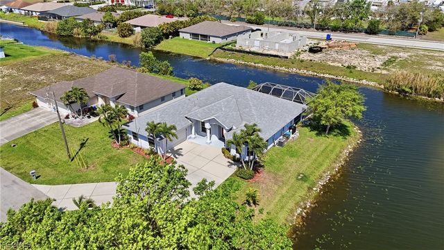2103 NE 5th TER, Cape Coral, FL 33909