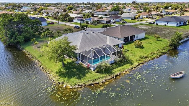 2103 NE 5th TER, Cape Coral, FL 33909