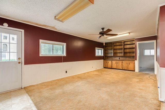 113 Cypress Street, Lake Jackson, TX 77566