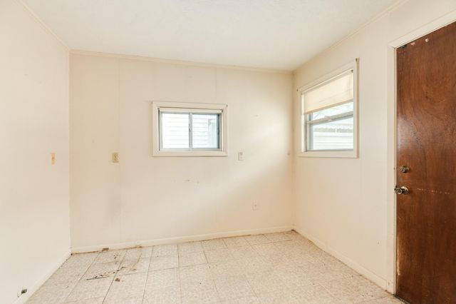 113 Cypress Street, Lake Jackson, TX 77566