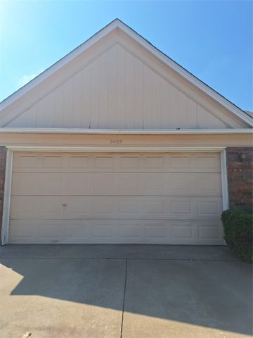 3405 Plantation Lane, Fort Worth, TX 76123