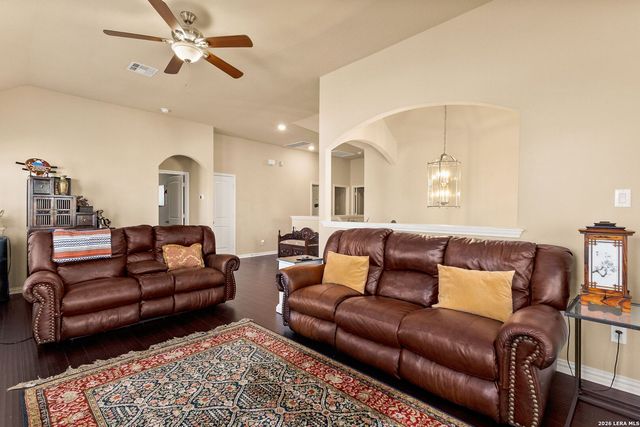 422 Woodside Way, Cibolo, TX 78108