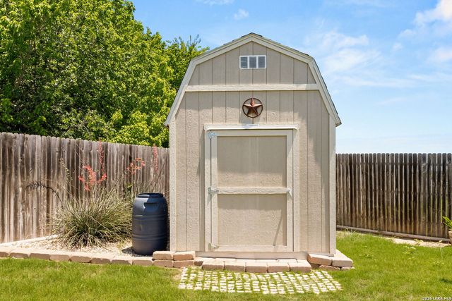 422 Woodside Way, Cibolo, TX 78108