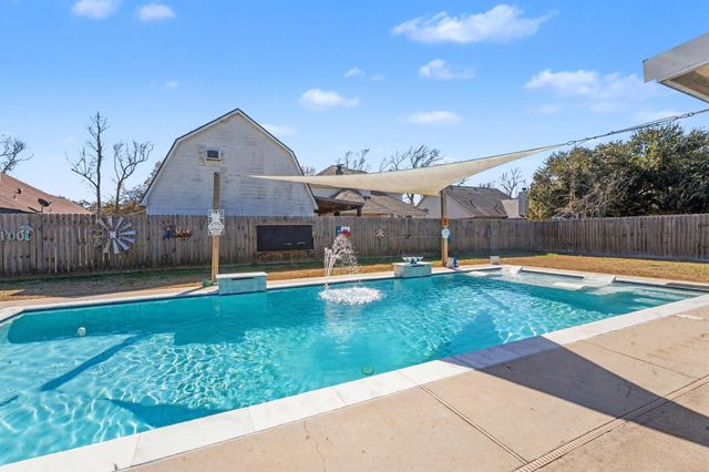 210 Milo Street, Dayton, TX 77535