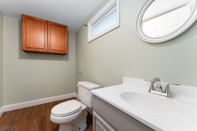 130 Elmhurst Dr, Phillipsburg Town, NJ 08865