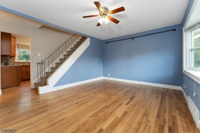 130 Elmhurst Dr, Phillipsburg Town, NJ 08865