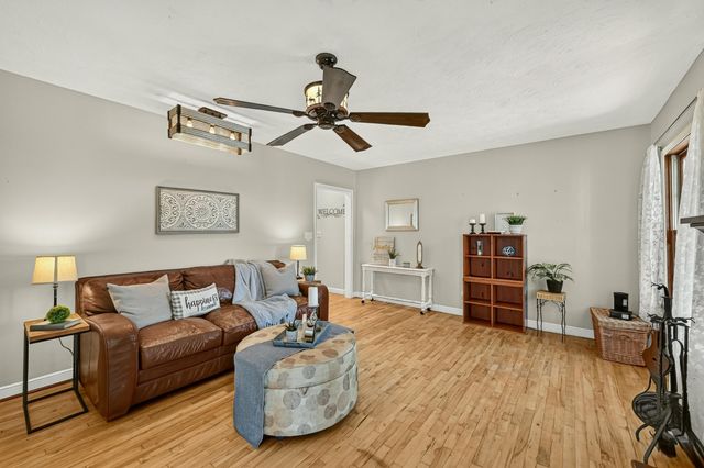 1402 Damon Court SE, Rochester, MN 55904