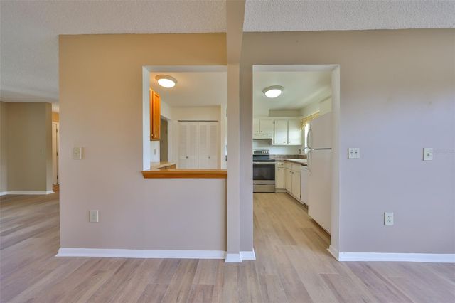 1529 ALLEGHENY DRIVE, Sun City Center, FL 33573