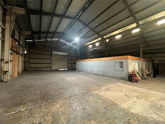 5705 E HANNA AVENUE, Tampa, FL 33610