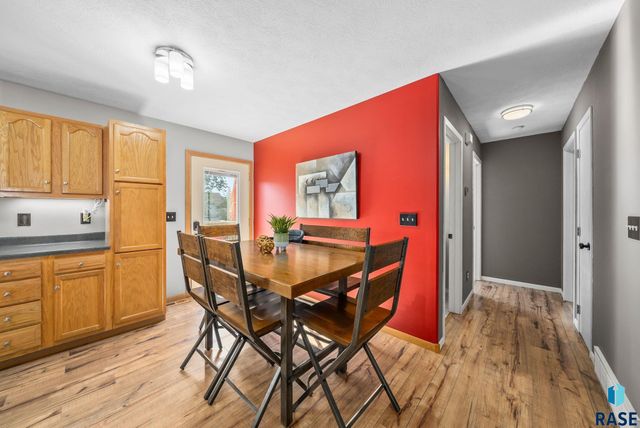 1507 N Highland Ave Avenue, Sioux Falls, SD 57103