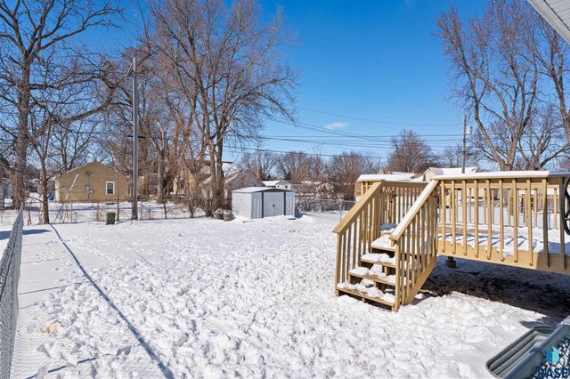 1507 N Highland Ave Avenue, Sioux Falls, SD 57103