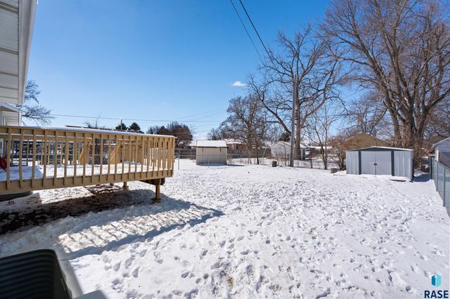 1507 N Highland Ave Avenue, Sioux Falls, SD 57103