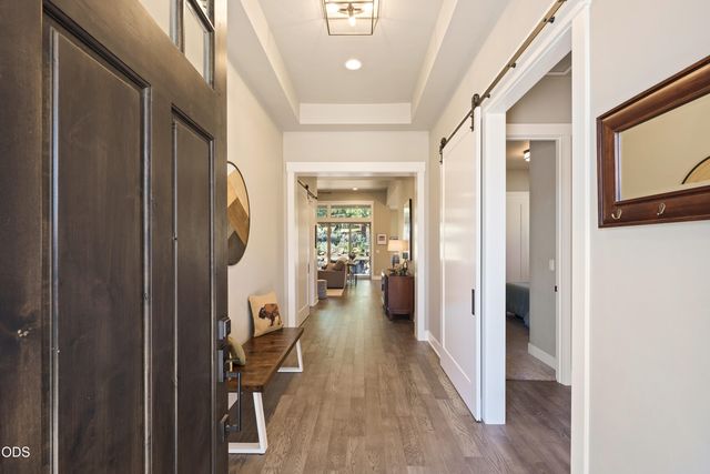 3119 NW Hidden Ridge Drive, Bend, OR 97703