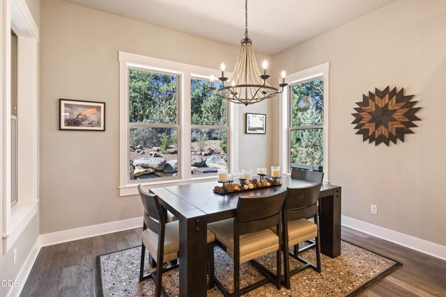 3119 NW Hidden Ridge Drive, Bend, OR 97703