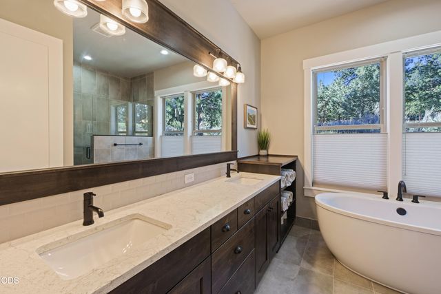 3119 NW Hidden Ridge Drive, Bend, OR 97703
