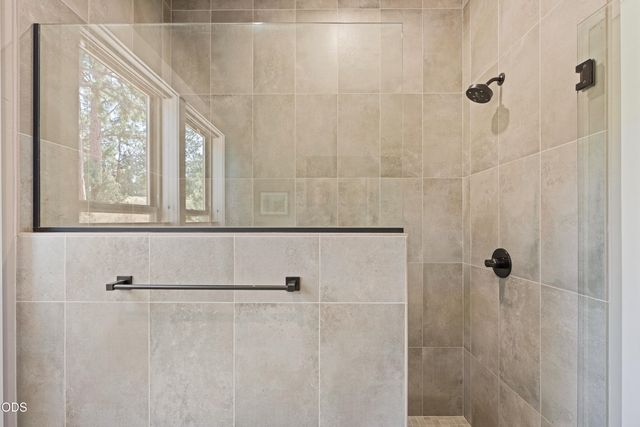 3119 NW Hidden Ridge Drive, Bend, OR 97703