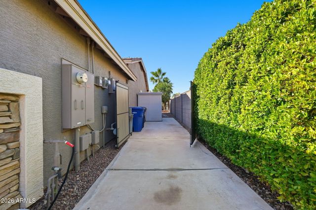 3640 S TOWER Avenue, Chandler, AZ 85286