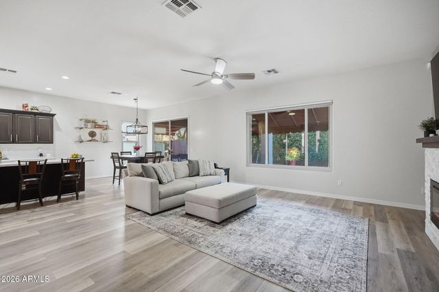 3640 S TOWER Avenue, Chandler, AZ 85286