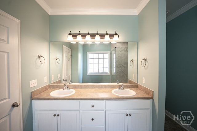 292 Vining Way, Richmond Hill, GA 31324