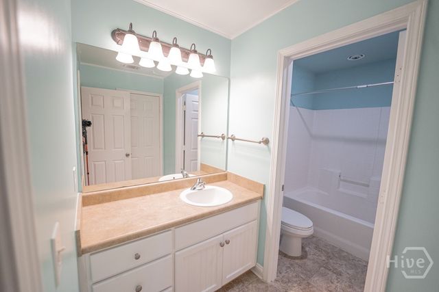 292 Vining Way, Richmond Hill, GA 31324